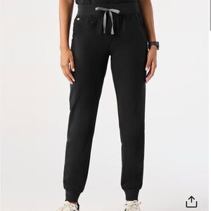 Figs women’s Zamora Tall Joggers